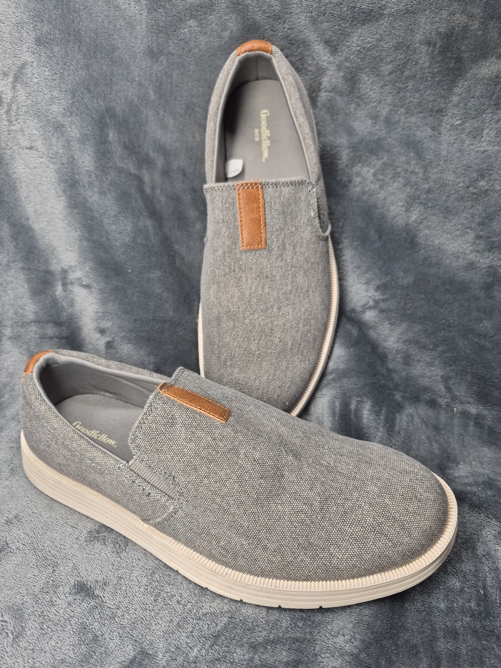 Good Fellow Shoes Mens 7 Ollie Slip On Sneakers Gray Canvas Round Toe Casual